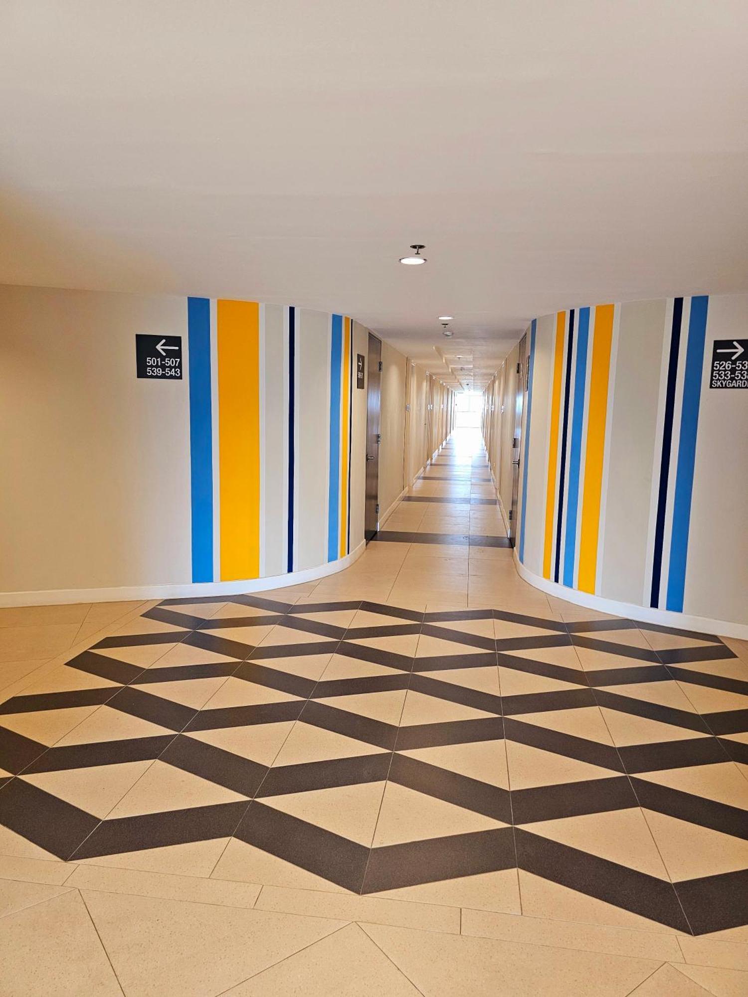 Acellyne'S Suites At The Residences At Commonwealth By Century 奎松市 外观 照片