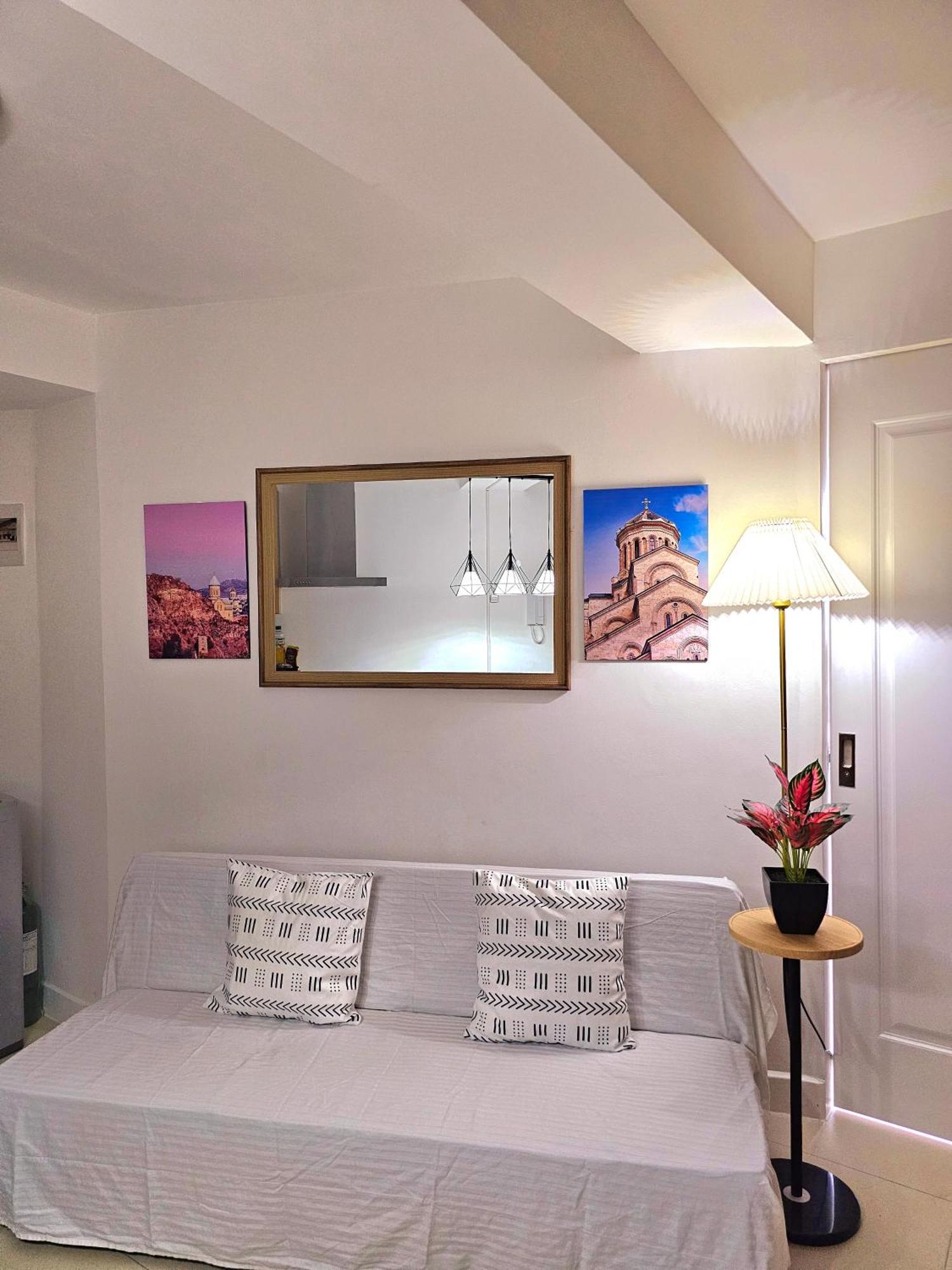Acellyne'S Suites At The Residences At Commonwealth By Century 奎松市 外观 照片