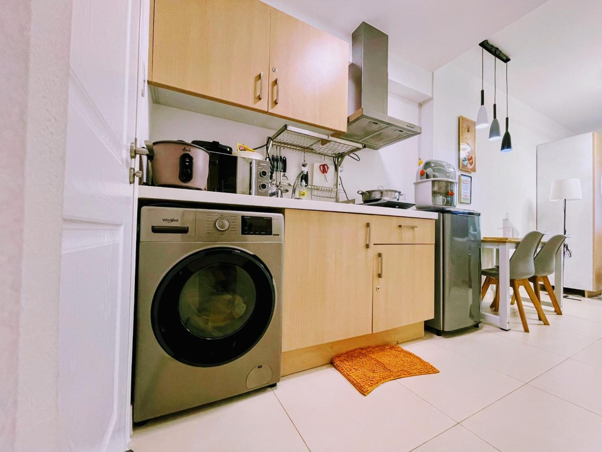 Acellyne'S Suites At The Residences At Commonwealth By Century 奎松市 客房 照片