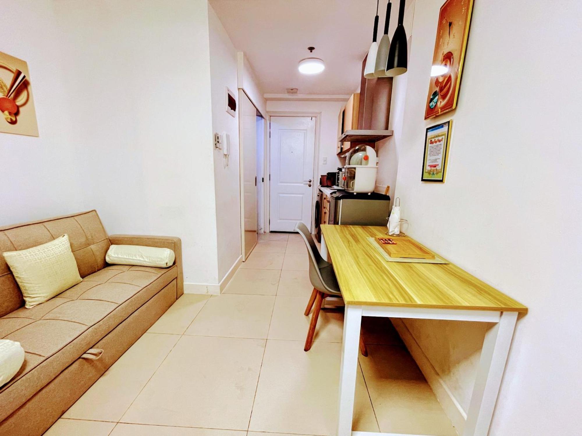 Acellyne'S Suites At The Residences At Commonwealth By Century 奎松市 客房 照片